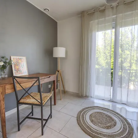 Maison Familiale Avec Piscine